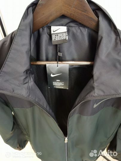 Cпортивный костюм серый найк