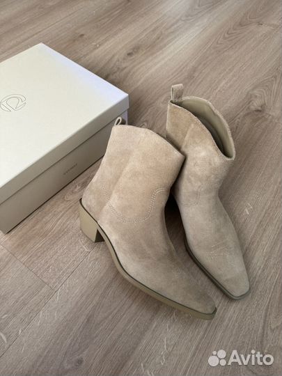 Казаки бежевые 12storeez 38 р