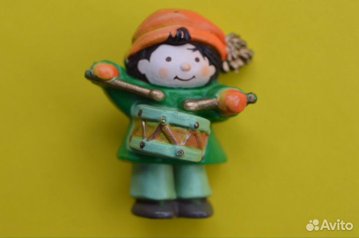 Брошь Барабанщик Hallmark винтаж