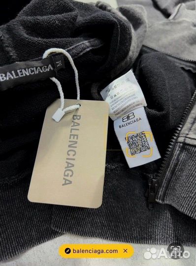 Модный спортивный костюм Balenciaga