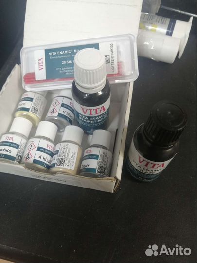 Vita enamic Stains Kit - набор красителей