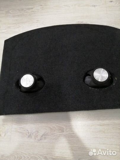 Колонки с самодельный полкой