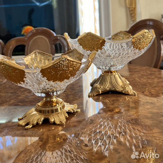 Ваза для фруктов золотая