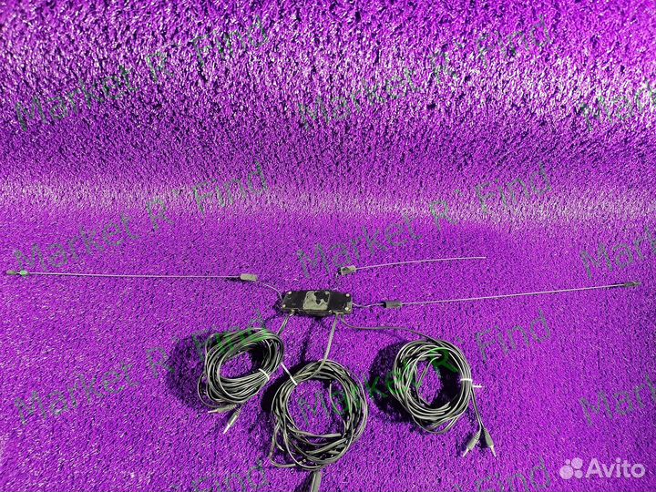 Антенна активная паук на стекло радио + TV Hyundai