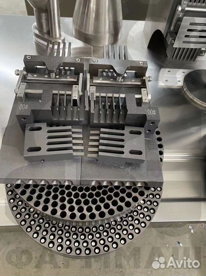 Капсулятор полуавтоматический Модель CGN 212SD