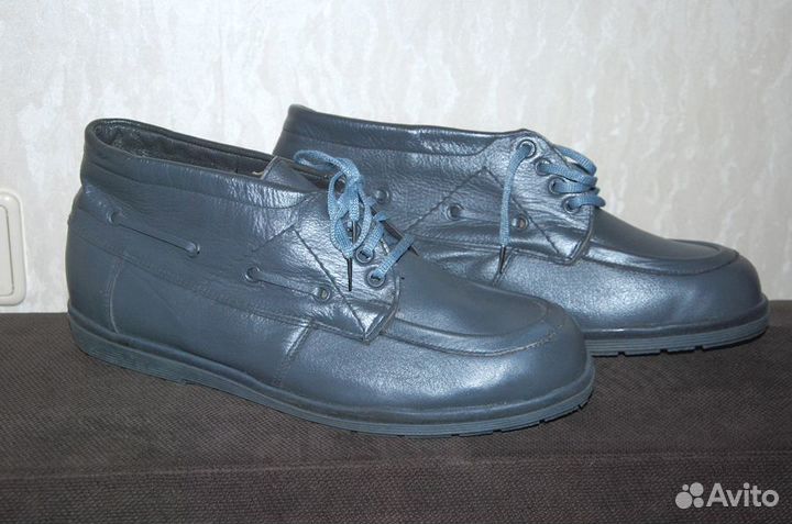 Ботинки мужские р. 43