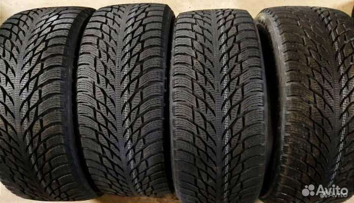 Nokian Tyres Hakkapeliitta R3 SUV 235/55 R19 105R