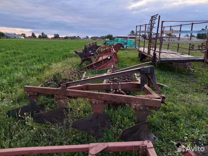 Плуг Алтайсельмаш ПЛН-4-35, 1990