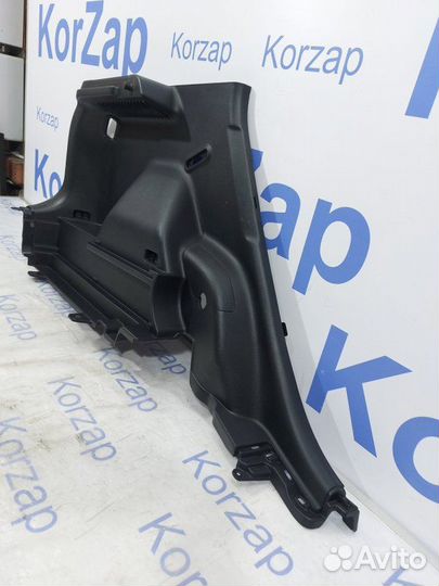 Обшивка багажника задняя левая Kia Seltos SP2 2021