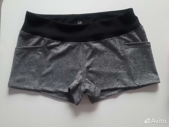 Спортивные шорты