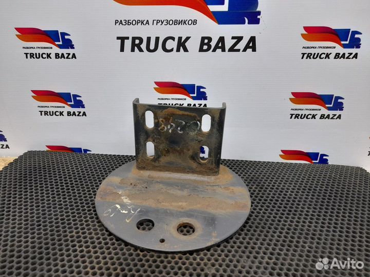 Кронштейн пневморессоры верхний