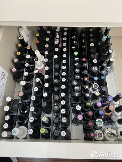 Распродаю гель-лаки, гели, дизайны