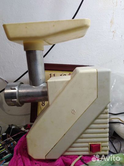 Мясорубка электрическая