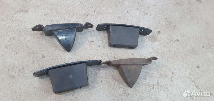 Отбойник заднего моста на Nissan Patrol