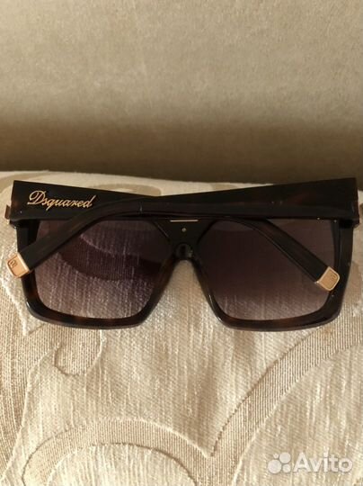 Солнцезащитные очки