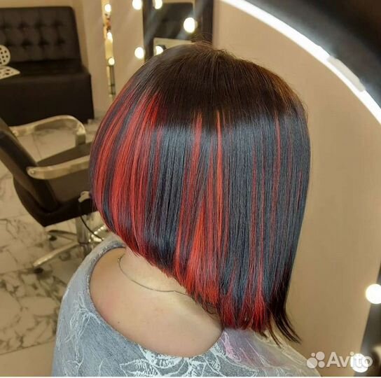 Модель на окрашивание волос