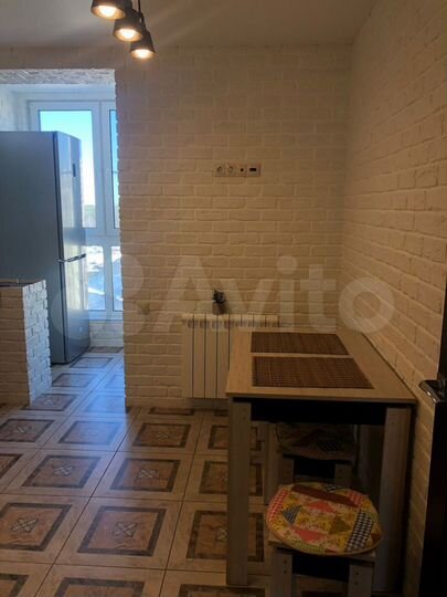 2-к. квартира, 57 м², 14/17 эт.