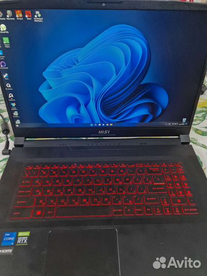 Ноутбук MSI GF76 Katana 12UC-235XRU черный