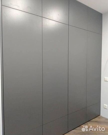 Шкаф распашной / купе