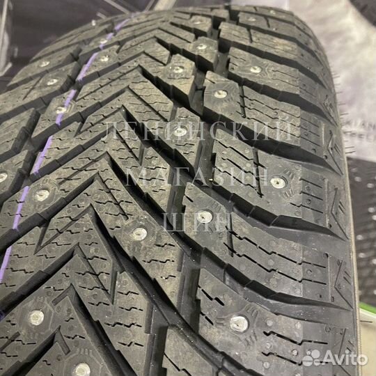 Nokian Tyres Hakkapeliitta 10p SUV 315/40 R21 115T