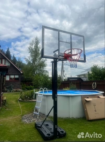 Баскетбольная стойка