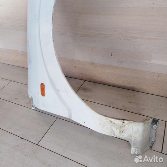 Крыло переднее правое Ford Fusion I