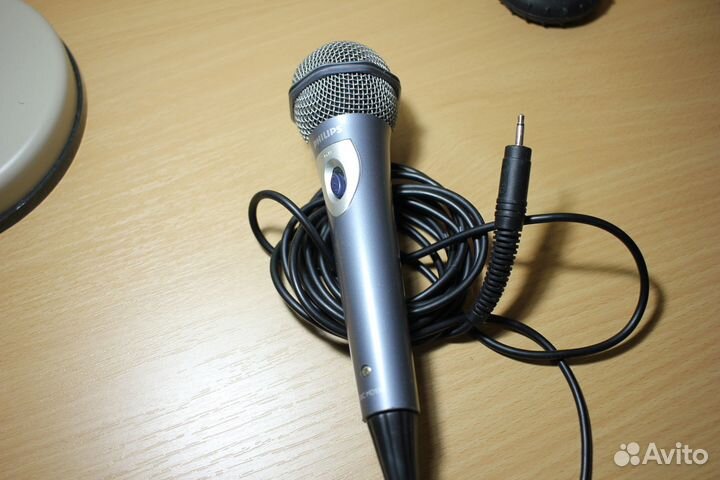 Микрофон от караоке Philips SBC MD150