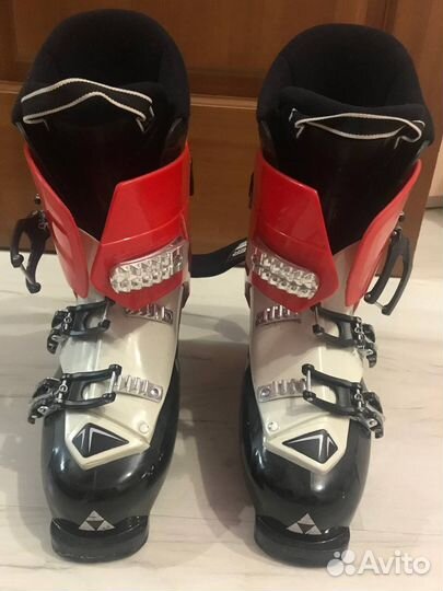 Горнолыжные ботинки Fischer