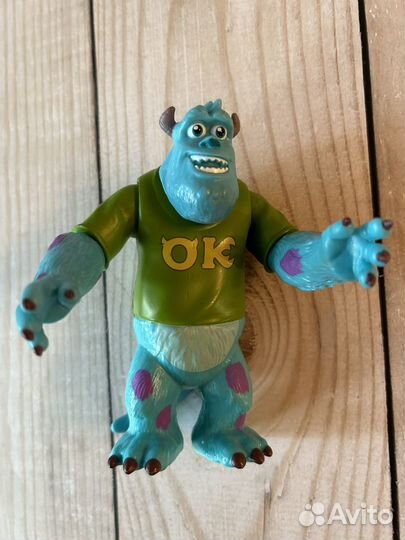 Игрушки фигурки-герои из мультфильма