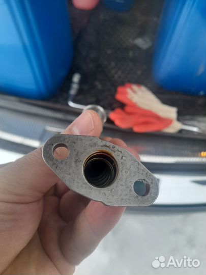 Трубка обратного слива масла WV