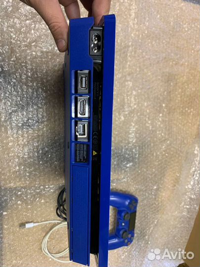 Sony PS4 Limited Edition Console синяя