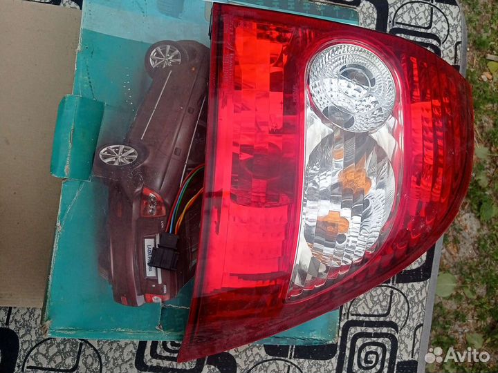 Фары на LADA priora