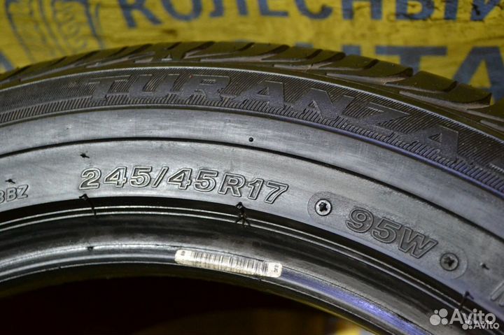 Bridgestone Turanza ER300 245/45 R17