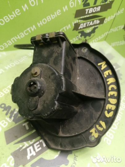 Моторчик печки Mercedes-Benz W123 M110 1976-1985