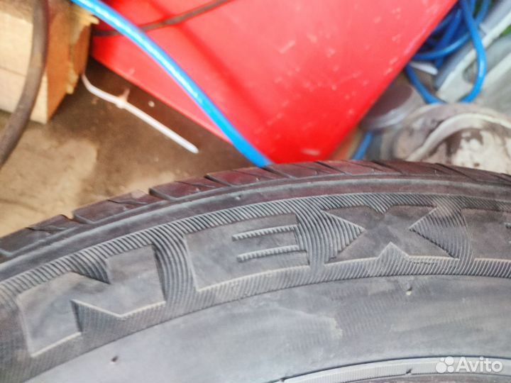 Nexen N Blue HD 215/55 R17