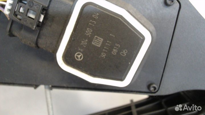 Педаль газа Mercedes GLK X204, 2012