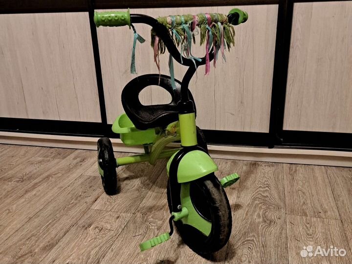 Детский трехколесный велосипед