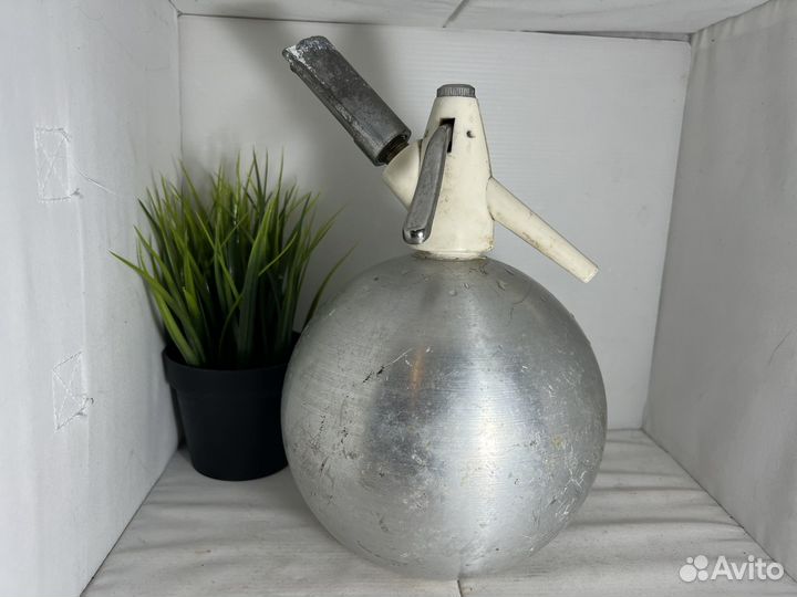 Сифон для газировки СССР