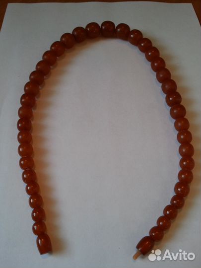 Янтарь бусы