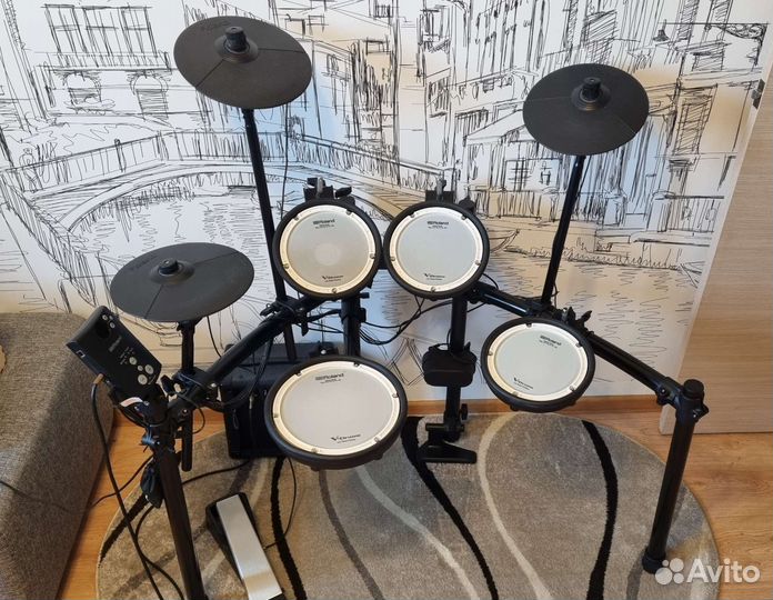 Электронная ударная установка Roland TD-1DMK