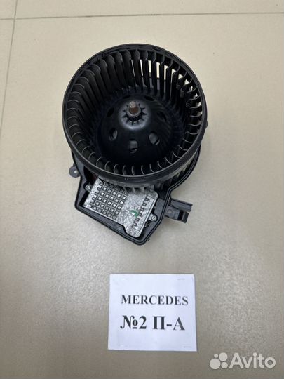 Моторчик печки Mercedes W203