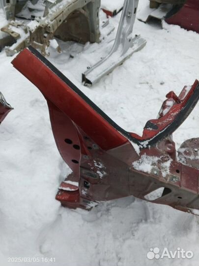 Лонжерон четверть передний правый Nissan Murano