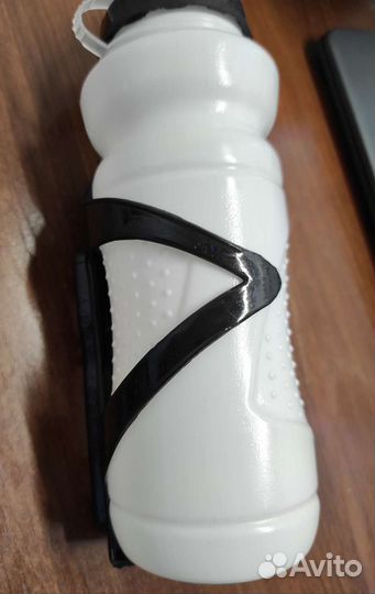 Бутылка для воды