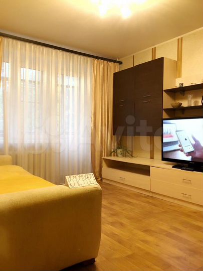 2-к. квартира, 55 м², 2/9 эт.