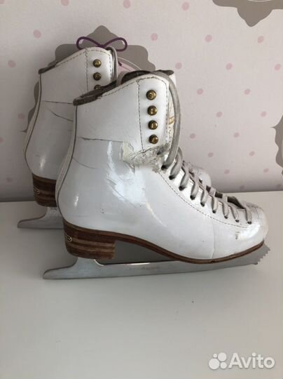 Фигурные коньки