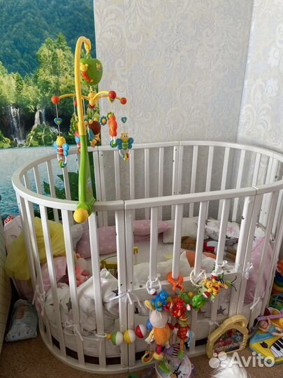 Кровать