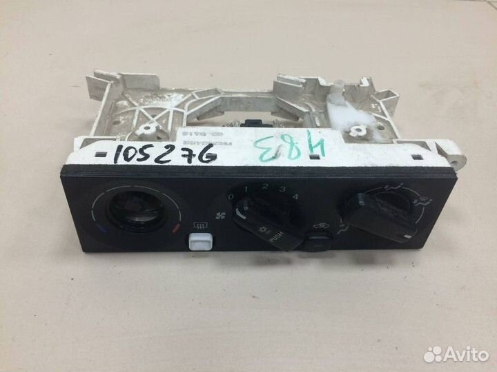 Блок управления отопителем Mitsubishi Space Star