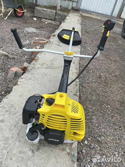 Триммер бензиновый газонокосилка