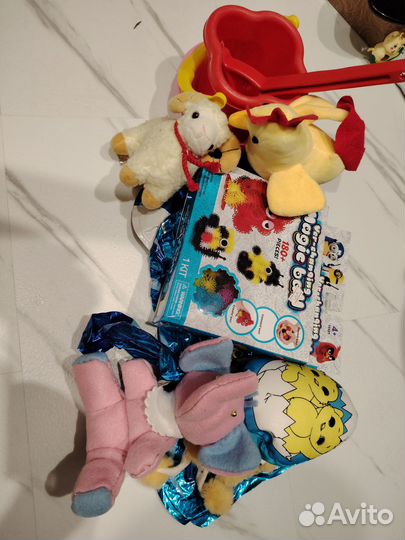 Продам игрушки пакетом б/у