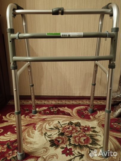 Ходунки для взрослых инвалидов